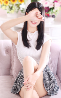 ユイナ